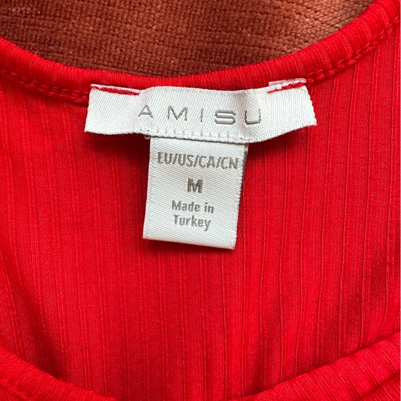 Fun red top - Picture 4 of 7